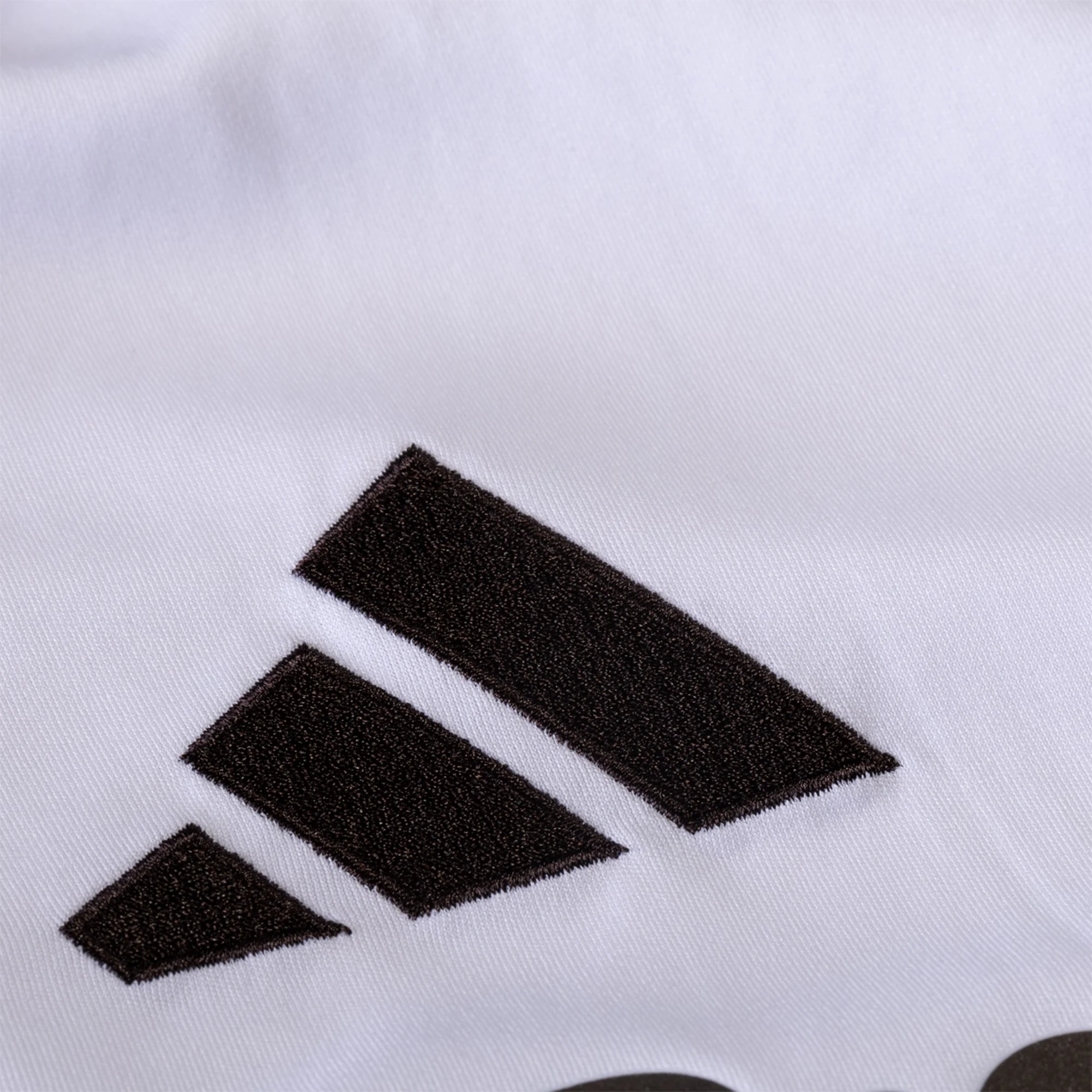 Lacné Futbalove Dresy FC Real Madrid Dlhý Rukáv BRAHIM #21 Domáci Dres 2025-2026